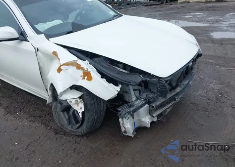 2017 Infiniti Q70 3.7X z USA, uszkodzony, nr VIN JN1BY1AR8HM770801